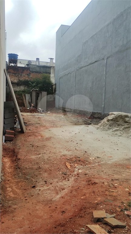 Terreno à venda com 2 quartos no Centro, Mogi das Cruzes, SP
