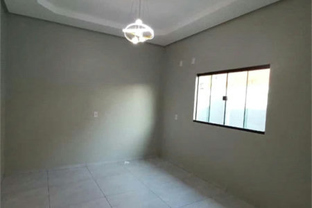 Casa à venda ou para alugar com 3 quartos, sendo 1 suíte, em Monte Carlo, Balsas, MA