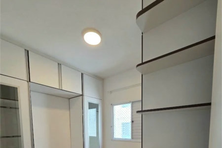 Apartamento à venda com 2 quartos em Jardim Barbacena, Cotia, SP