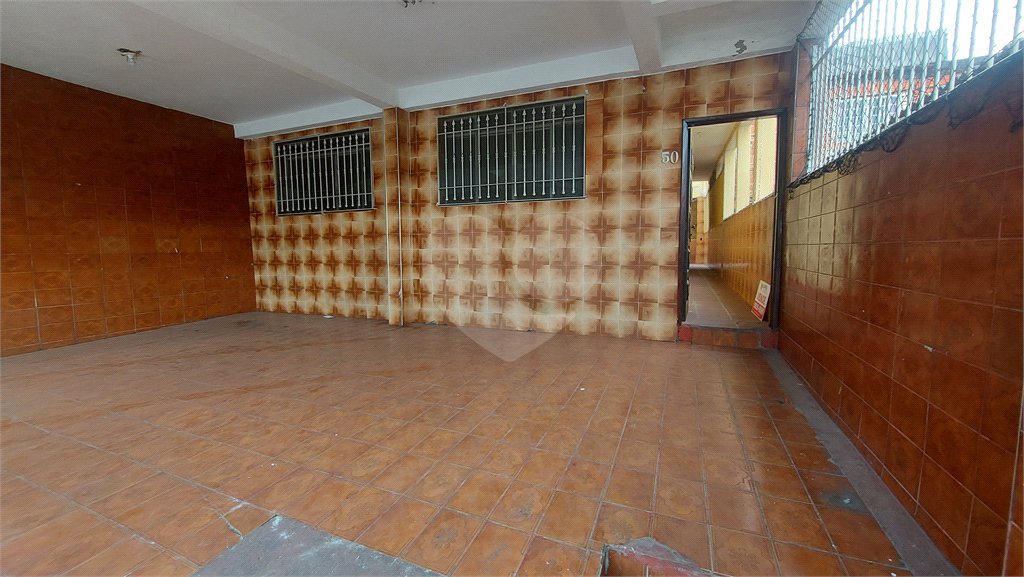 Sobrado à venda com 4 quartos, sendo 1 suíte,  em Vila Guarani (z Sul), São Paulo, SP