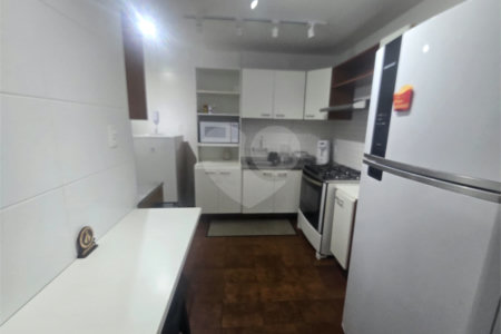 Apartamento à venda com 3 quartos, sendo 1 suíte, em Copacabana, Rio de Janeiro, RJ