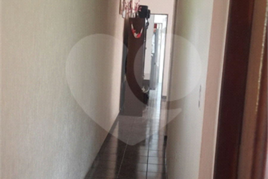 Sobrado à venda com 3 quartos em Jaraguá, São Paulo, SP