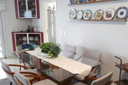 Casa à venda com 3 quartos, sendo 1 suíte,  no condomínio Residencial Jardim das Palmeiras, Vinhedo - SP