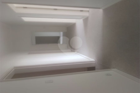 Apartamento à venda com 4 quartos, sendo 1 suíte, em República, São Paulo, SP