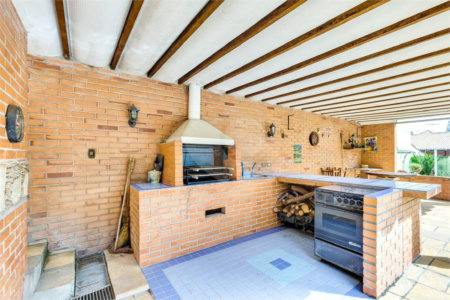 Casa Térrea à venda com 3 quartos, sendo 1 suíte, em Interlagos, São Paulo, SP
