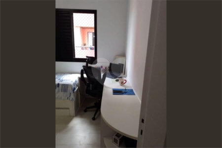 Apartamento à venda com 3 quartos, sendo 1 suíte, em Jardim Ubirajara (zona Sul), São Paulo, SP