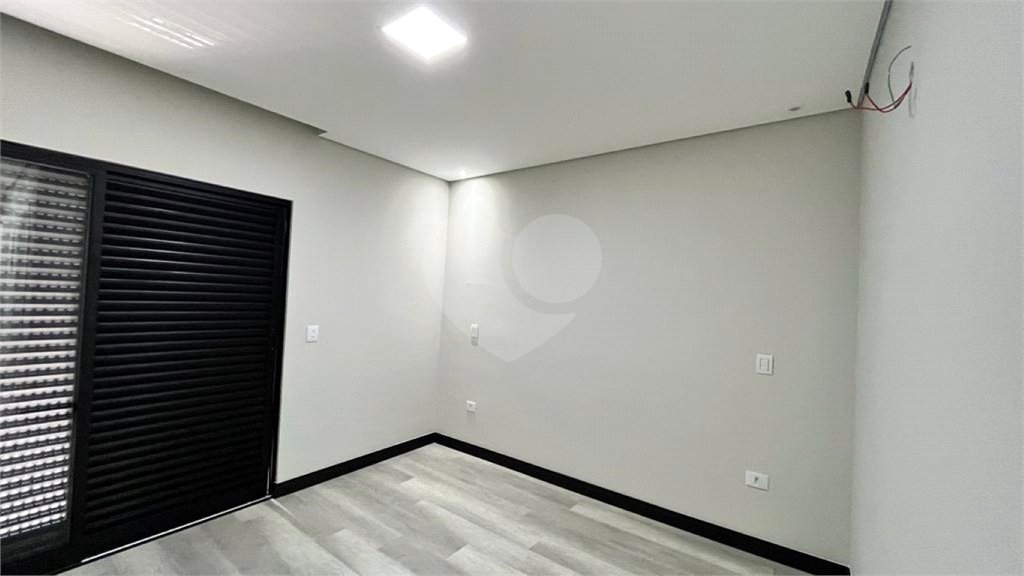 Casa à venda com 4 quartos, sendo 3 suítes, no condomínio Campos do Conde Sorocaba, Sorocaba - SP