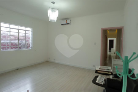 Casa à venda ou para alugar com 6 quartos em Bela Aliança, São Paulo, SP