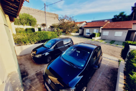 Casa à venda com 2 quartos, sendo 1 suíte, no condomínio Villa das Palmeiras, Indaiatuba - SP