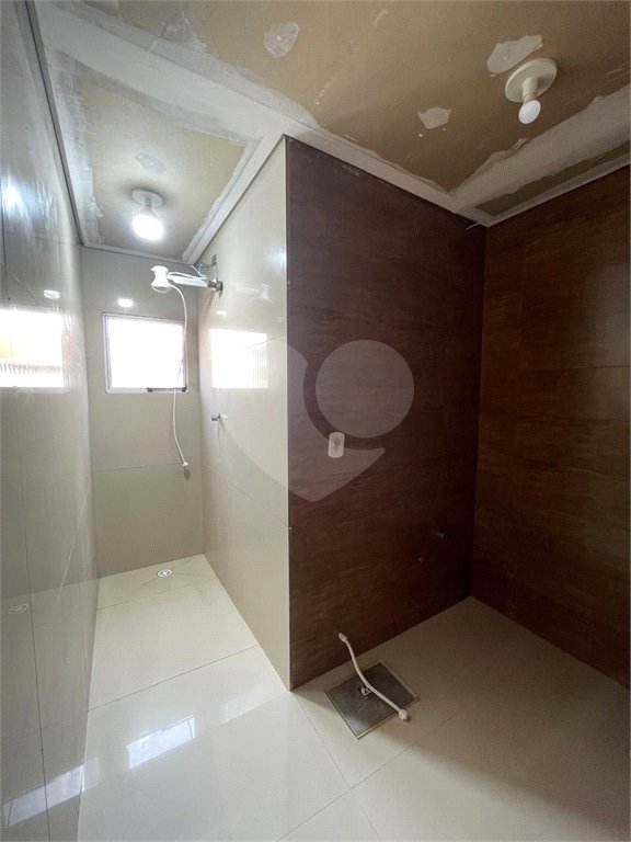 Sobrado à venda com 3 quartos, sendo 1 suíte,  em Jardim Cambuci, Mogi das Cruzes, SP