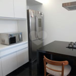 Apartamento à venda com 3 quartos, sendo 1 suíte, em Higienópolis, São Paulo, SP