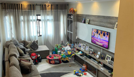 Casa à venda com 3 quartos, sendo 1 suíte,  em Vila Leonor, São Paulo, SP