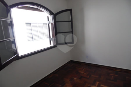 Casa à venda com 5 quartos, sendo 3 suítes, em Vila São Francisco, São Paulo, SP