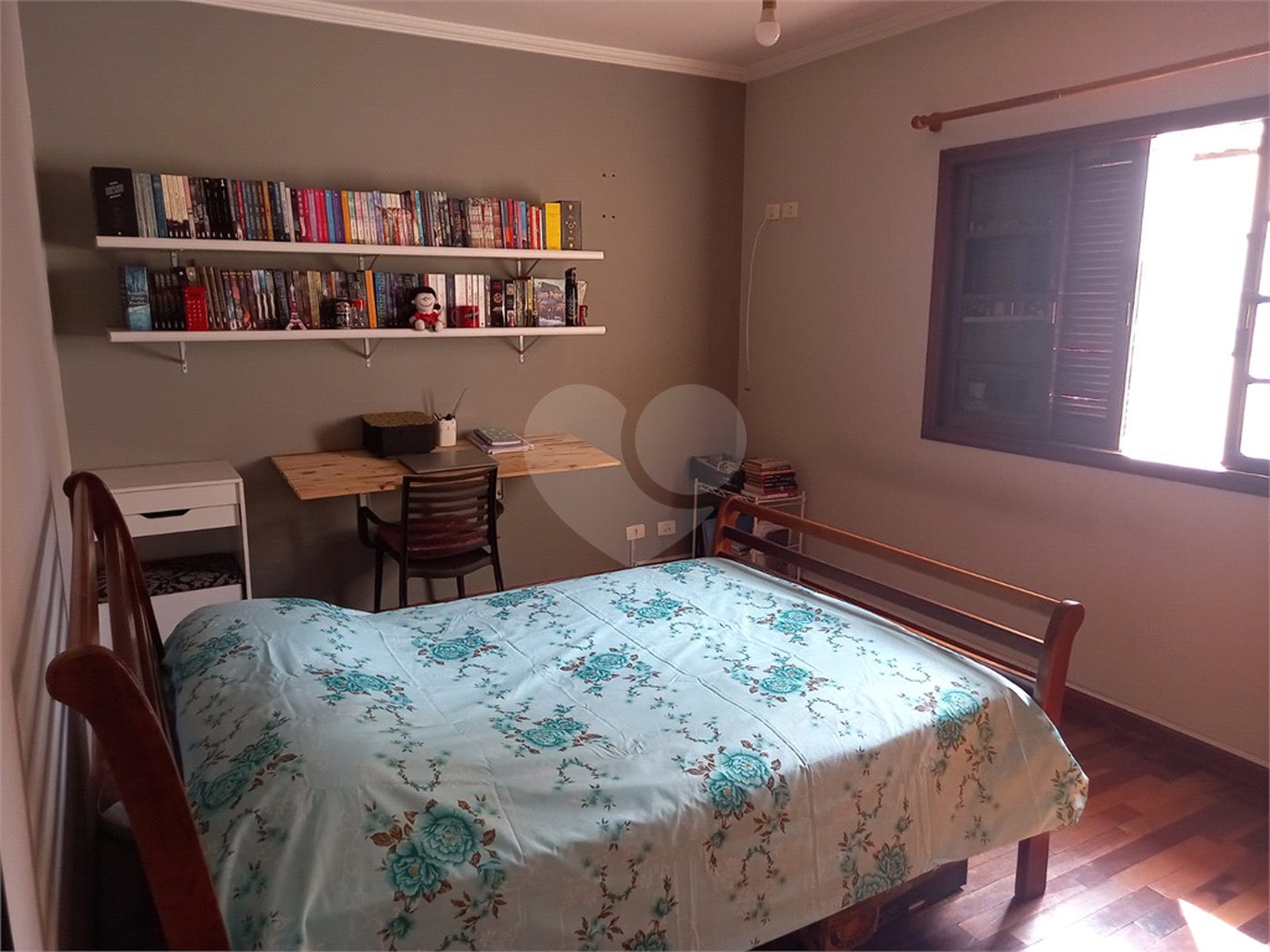 Casa à venda com 3 quartos, sendo 1 suíte,  em Parada Inglesa, São Paulo, SP