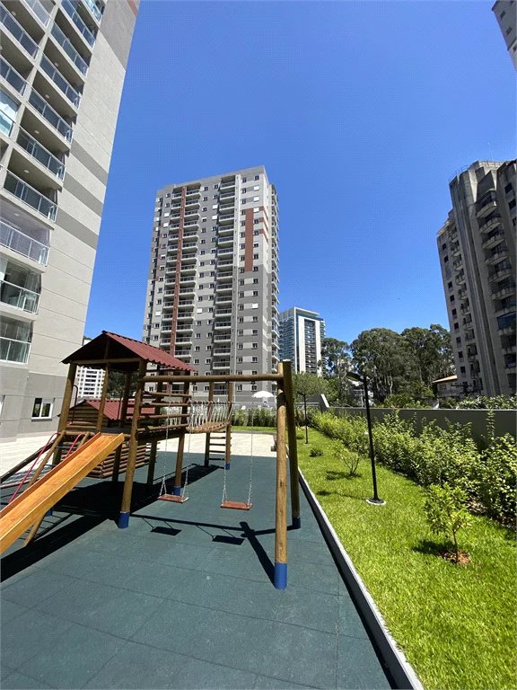 Apartamento à venda com 2 quartos, sendo 1 suíte, em Vila Andrade, São Paulo, SP