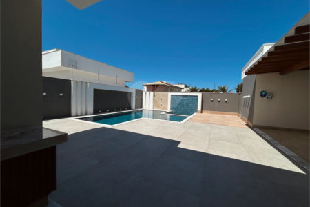 Casa à venda com 3 suítes, em Orla Norte, Porto Seguro, BA