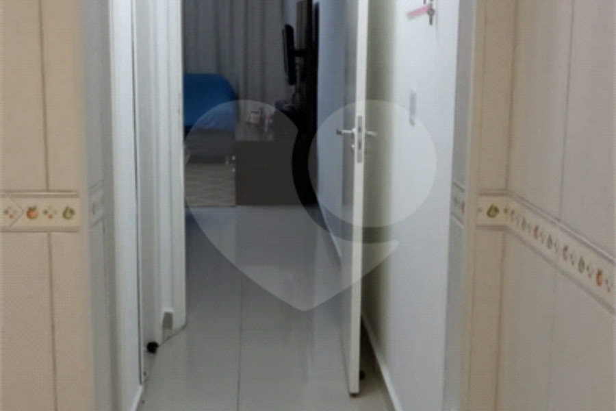 Sobrado à venda com 3 quartos, sendo 1 suíte, em Vila Nova Cachoeirinha, São Paulo, SP