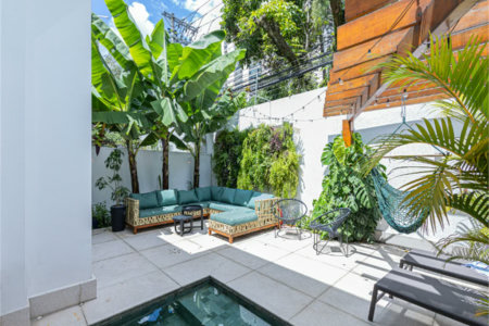 Casa à venda com 4 suítes no condomínio Bauhaus Village, São Paulo - SP