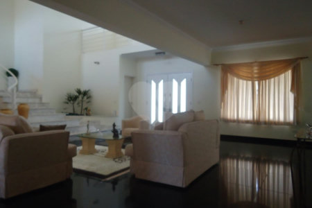 Casa à venda com 6 quartos, sendo 4 suítes,  no condomínio Monte Belo, Salto - SP