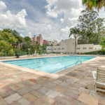 Casa à venda com 4 suítes no condomínio Granja do Morumbi, São Paulo - SP