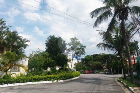 Casa para alugar com 4 quartos, sendo 2 suítes, em Campo Grande, São Paulo, SP