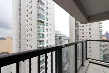 Apartamento à venda com 3 quartos, sendo 1 suíte, em Pinheiros, São Paulo, SP