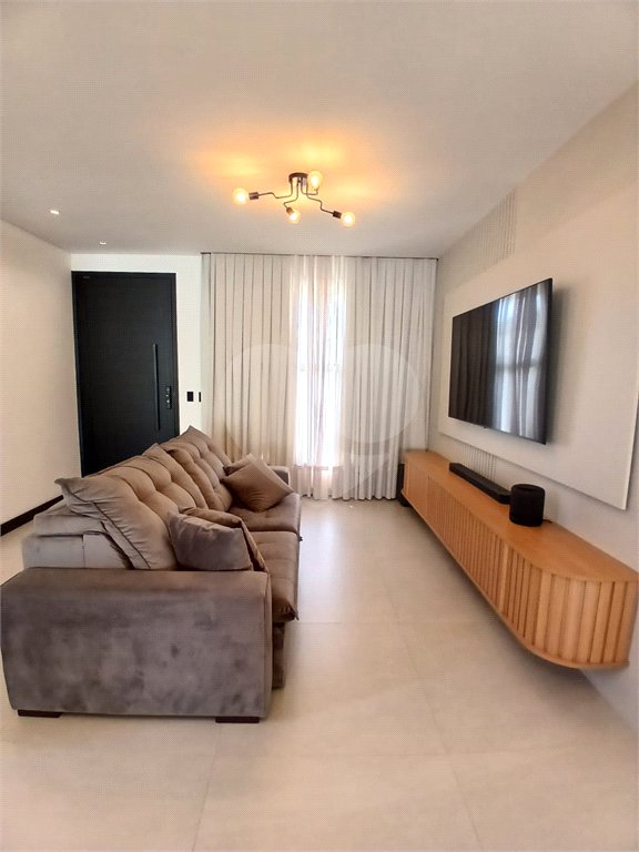 Casa à venda com 3 suítes em Pinheirinho, Vinhedo, SP