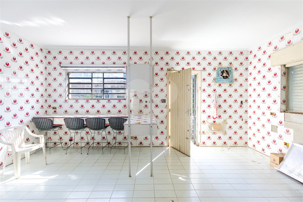 Sobrado à venda com 5 quartos, sendo 4 suítes, em Brooklin, São Paulo, SP