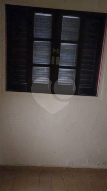 Sobrado à venda com 3 suítes em Luiz Fagundes, Mairiporã, SP