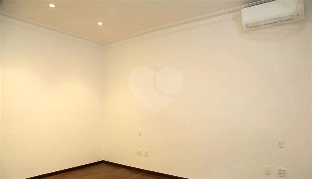 Casa à venda com 3 suítes no condomínio Residencial Morumbi, São Paulo - SP