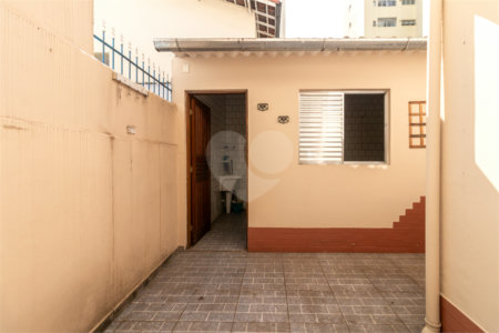Casa Térrea à venda com 3 quartos, sendo 1 suíte,  em Indianópolis, São Paulo, SP