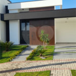 Casa à venda com 3 suítes no condomínio Jardim Laguna, Indaiatuba - SP