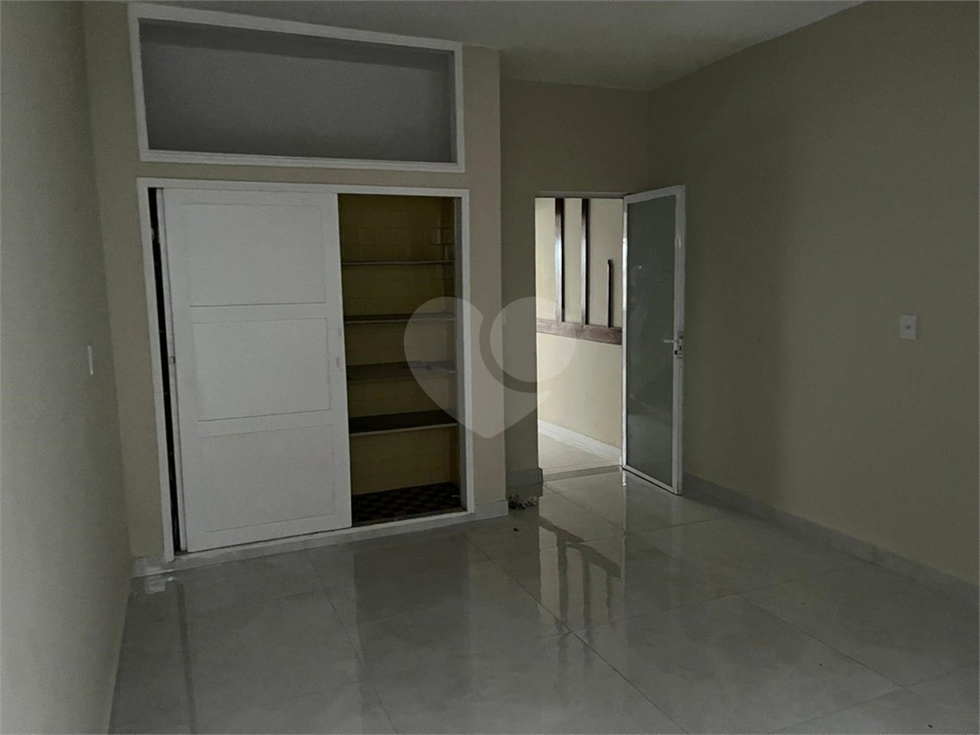 Sobrado à venda ou para alugar com 4 quartos, sendo 1 suíte, em Santana, São Paulo, SP