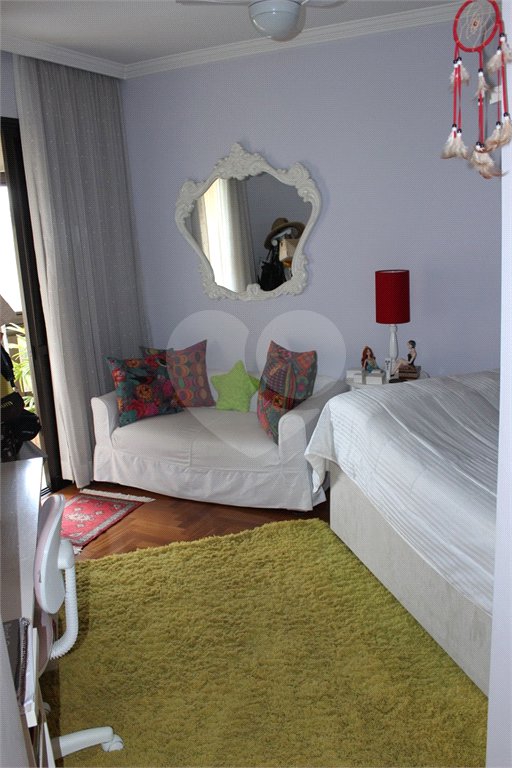 Apartamento à venda com 4 quartos, sendo 3 suítes,  em Vila Suzana, São Paulo, SP