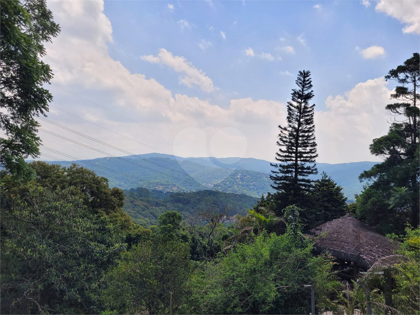 Casa à venda com 3 suítes em Serra da Cantareira, Mairiporã, SP