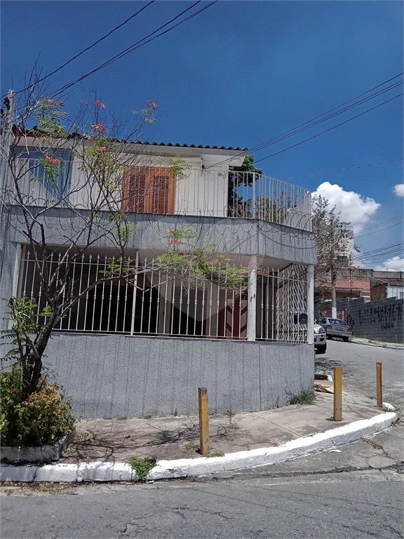 Sobrado à venda com 2 quartos em Tremembé, São Paulo, SP
