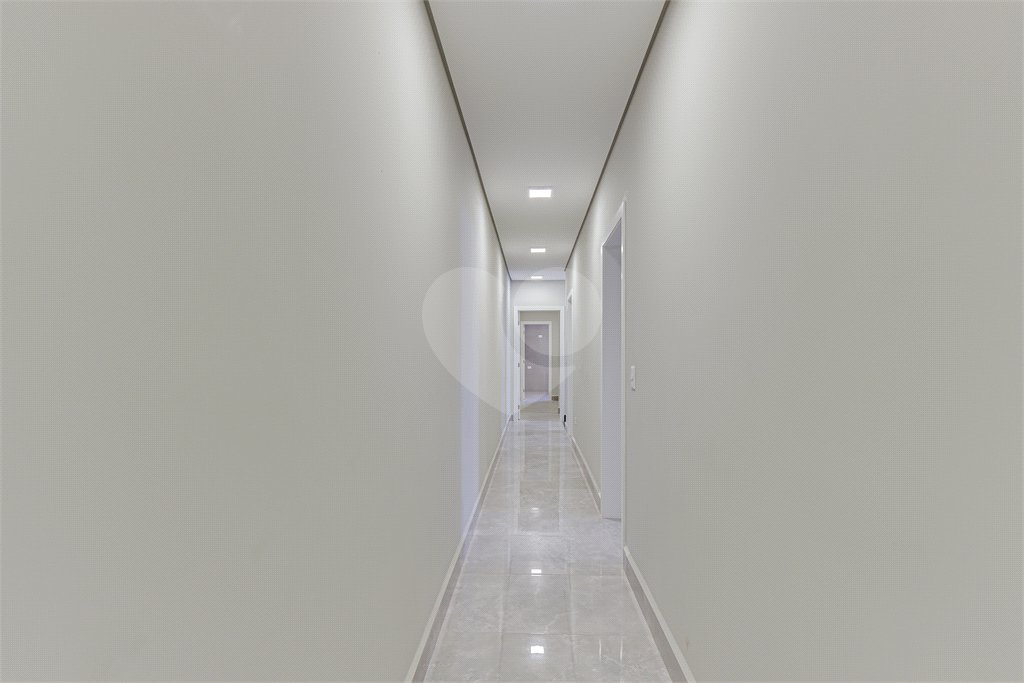 Casa à venda com 4 suítes no condomínio Carmen, São Paulo - SP