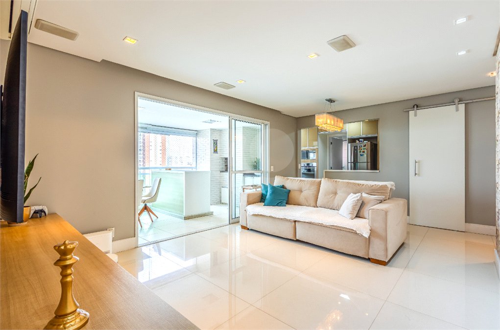 Apartamento à venda com 3 quartos, sendo 1 suíte,  em Vila Cruzeiro, São Paulo, SP