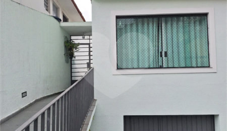 Sobrado à venda com 3 quartos, sendo 1 suíte,  em Vila Santa Maria, São Paulo, SP