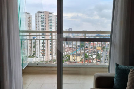 Apartamento à venda com 2 quartos, sendo 1 suíte,  em Vila Mogilar, Mogi das Cruzes, SP