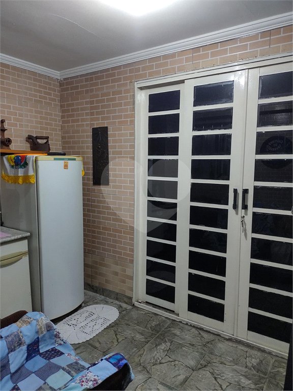 Sobrado à venda com 2 quartos, sendo 1 suíte, em Jardim Vale das Virtudes, São Paulo, SP