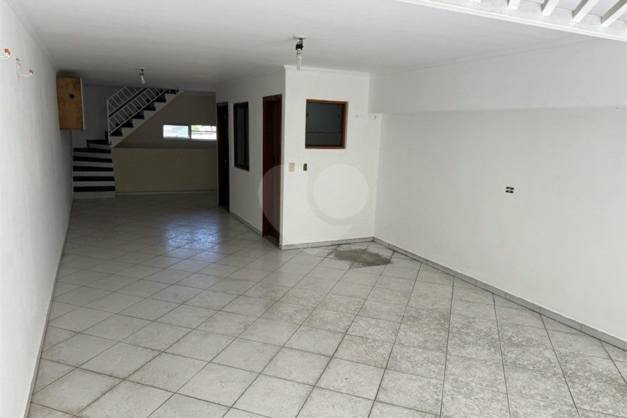 Casa com 3 quartos, 1 suíte, 3 banheiros e vagas de garagem no Tremembé em São Paulo