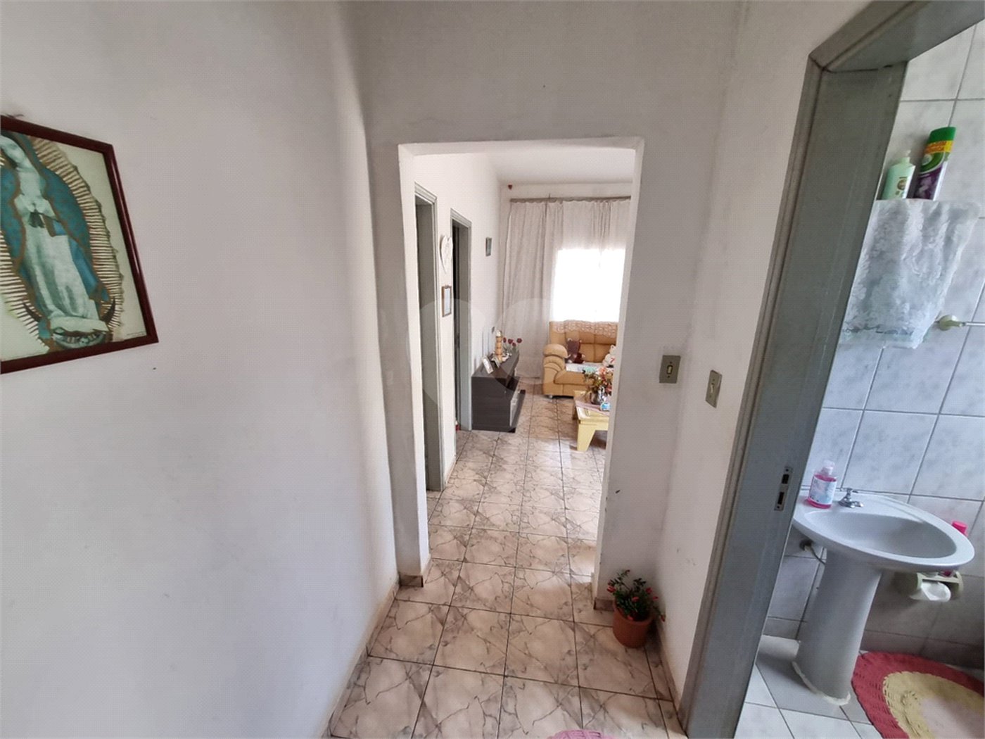 Casa térrea a venda na Vila Lutfalla