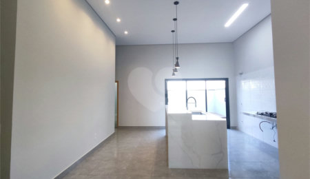 Casa à venda com 3 suítes no condomínio Lagos D'icaraí, Salto - SP