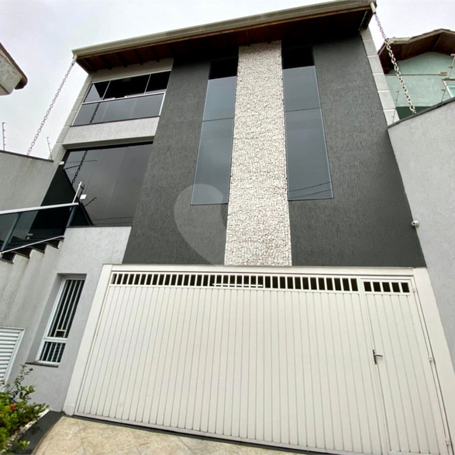 Sobrado à venda com 3 quartos, sendo 2 suítes, em Vila Maria Alta, São Paulo, SP