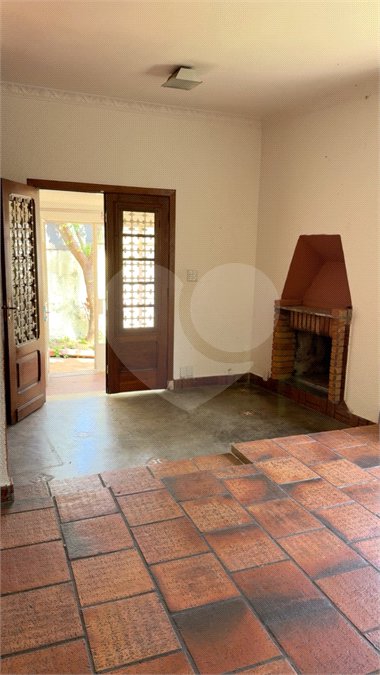 Casa Térrea à venda com 4 quartos, sendo 1 suíte, em Água Fria, São Paulo, SP