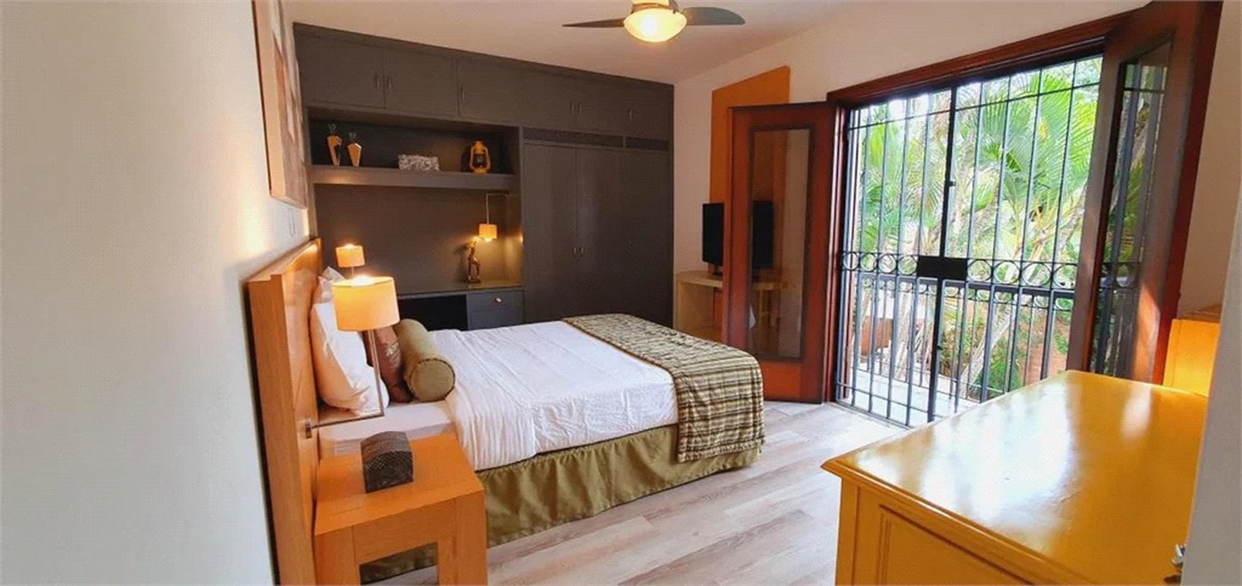 Casa à venda com 5 suítes em Jardim Leonor, São Paulo, SP