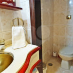 Sobrado à venda com 4 quartos, sendo 3 suítes, em Vila Paulicéia, São Paulo, SP