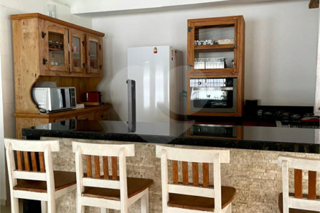Casa à venda com 3 quartos, sendo 2 suítes,  em Maresias, São Sebastião, SP
