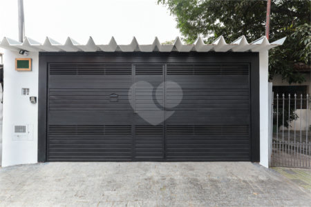 Casa à venda com 2 quartos, sendo 1 suíte,  em Chácara Santo Antônio, São Paulo, SP